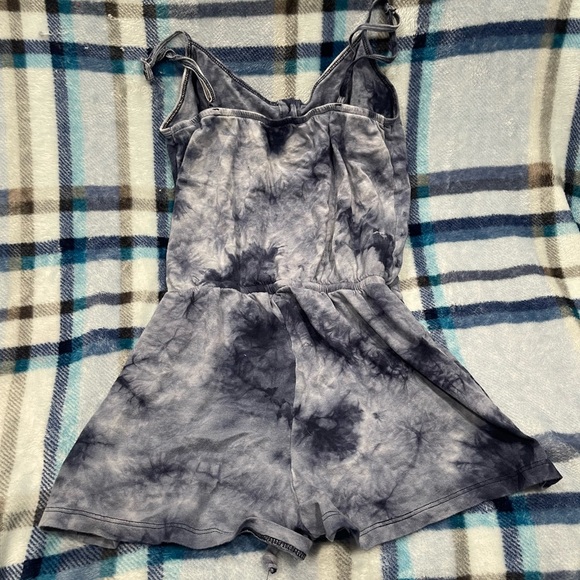 Aeropostale Tie Dye Romper - Picture 2 of 5